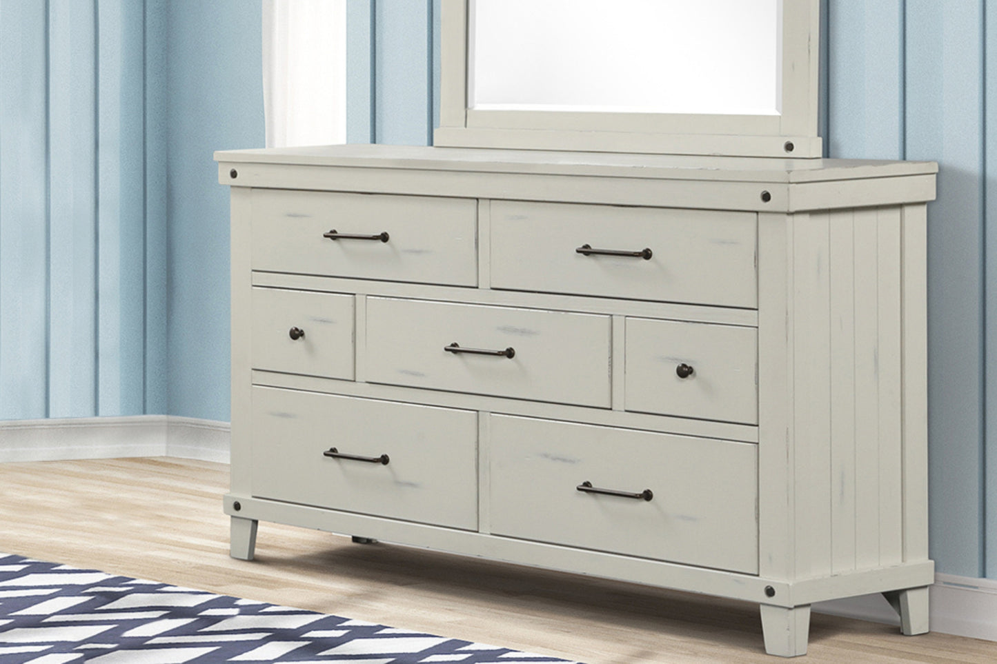 Spruce Creek 7-Drawer Dresser- White